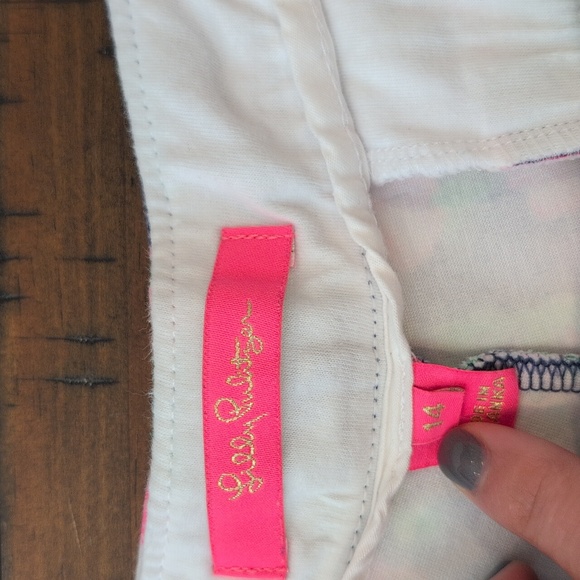 Lilly Pulitzer Darcy Scalloped Knit Shorts - Picture 3 of 8